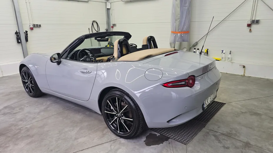 MAZDA MX-5 MX-5 2.0 Kazari i-ELOOP
