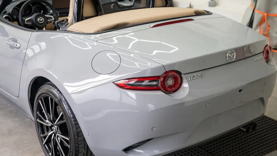MAZDA MX-5 MX-5 2.0 Kazari i-ELOOP