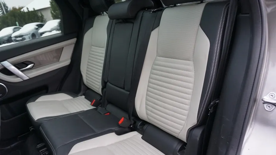 LAND ROVER Discovery Sport Discovery Sport 2.0 D200 mHEV R-Dynamic HSE aut