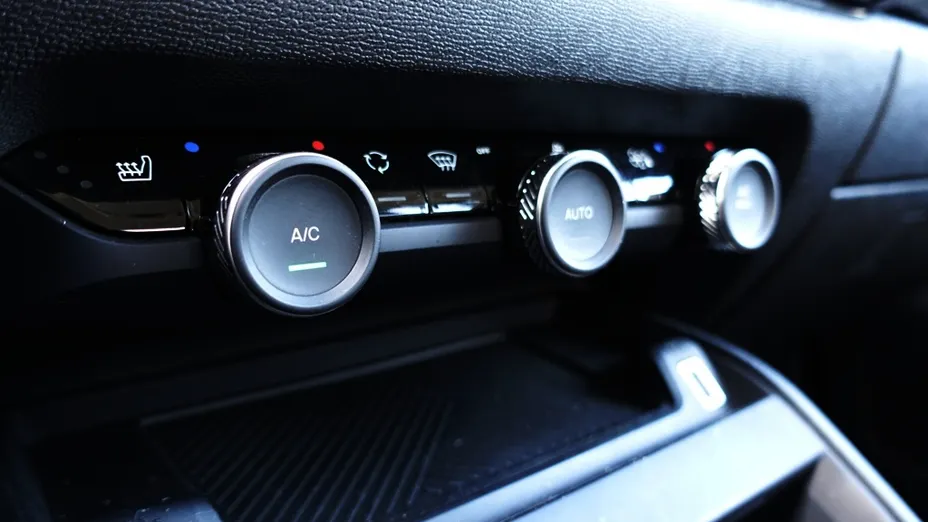 CITROEN C4 X C4 X 1.2 PureTech Shine S&S EAT8