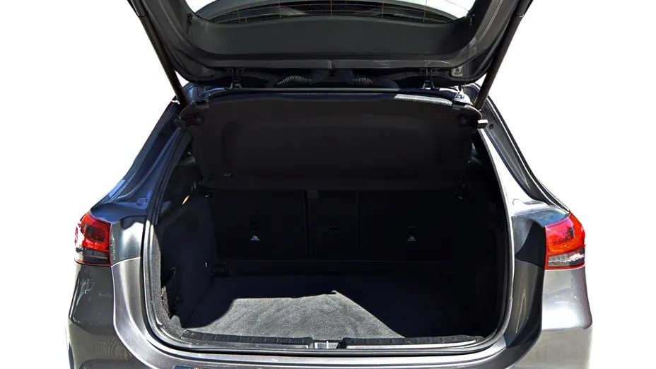 MERCEDES-BENZ GLA GLA 180 Progressive
