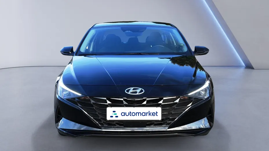 HYUNDAI Elantra Elantra 1.6 Smart CVT