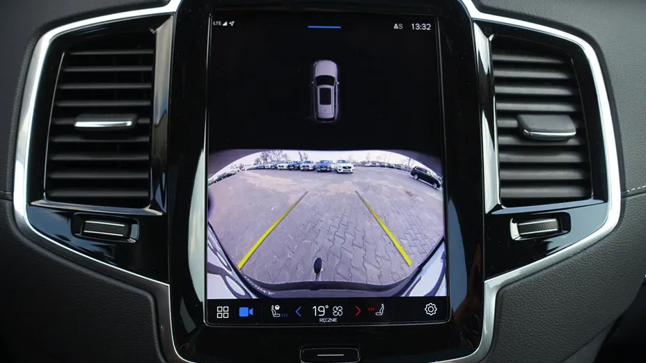 VOLVO XC90 XC90 T8 AWD Plug-In Hybrid Ultimate Dark 7os aut