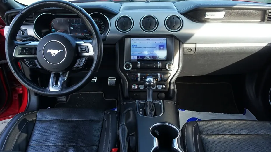 FORD Mustang Mustang 5.0 V8 GT aut