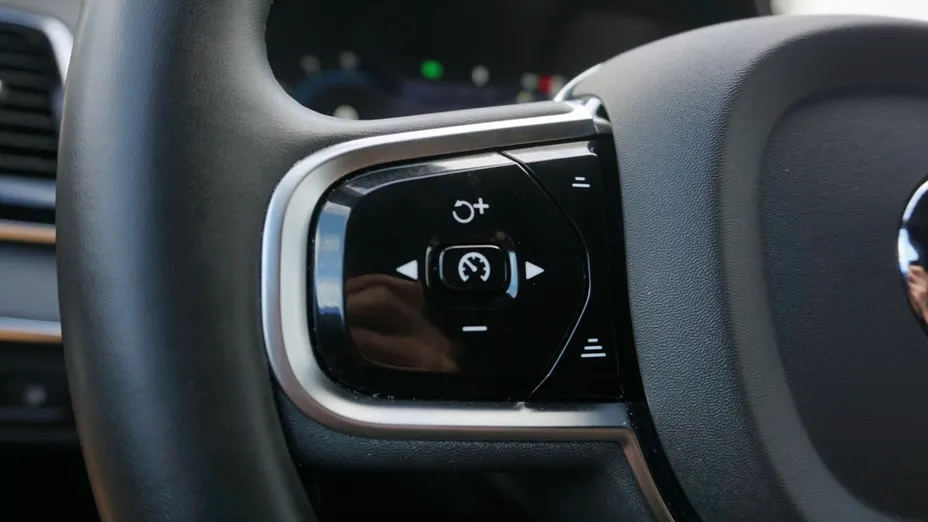 VOLVO XC90 XC90 T8 AWD Plug-In Hybrid Plus Bright 7os aut