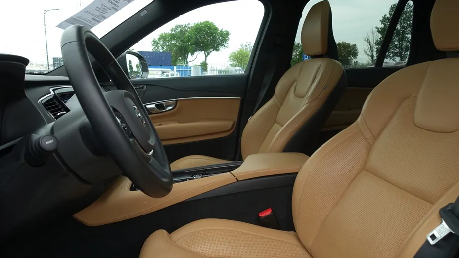 VOLVO XC90 XC90 B5 B AWD Plus Bright 7os aut