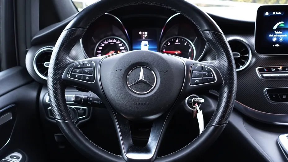 MERCEDES-BENZ V Klasa V 300 d 4-Matic 9G-Tronic (ekstra dł)