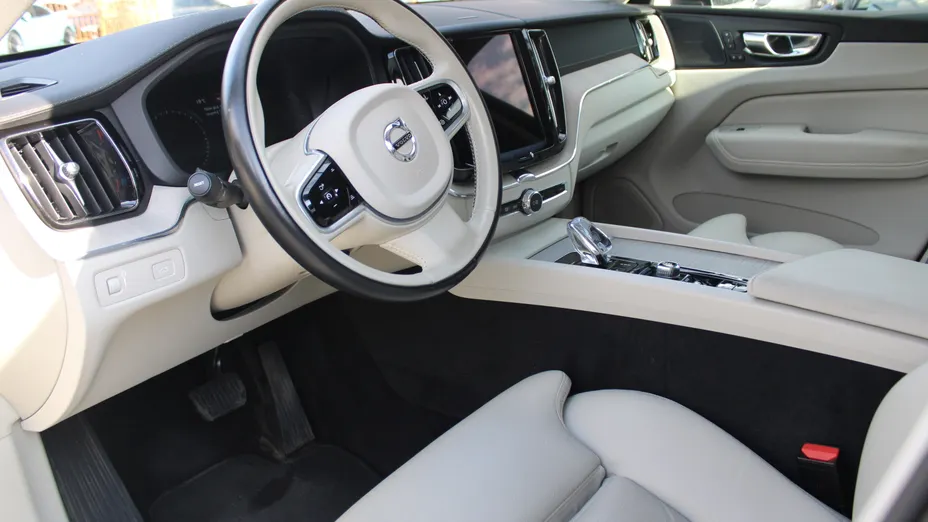 VOLVO XC60 XC60 B5 D AWD Inscription aut