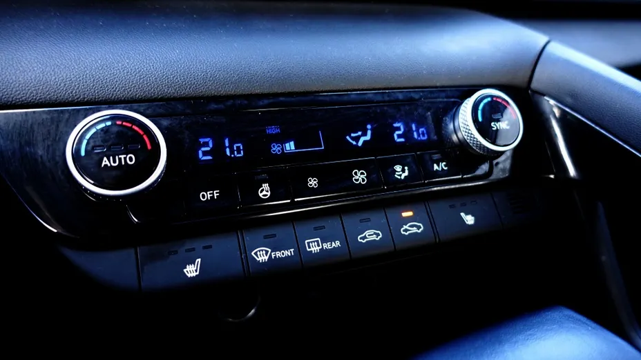 HYUNDAI Elantra Elantra 1.6 Smart CVT