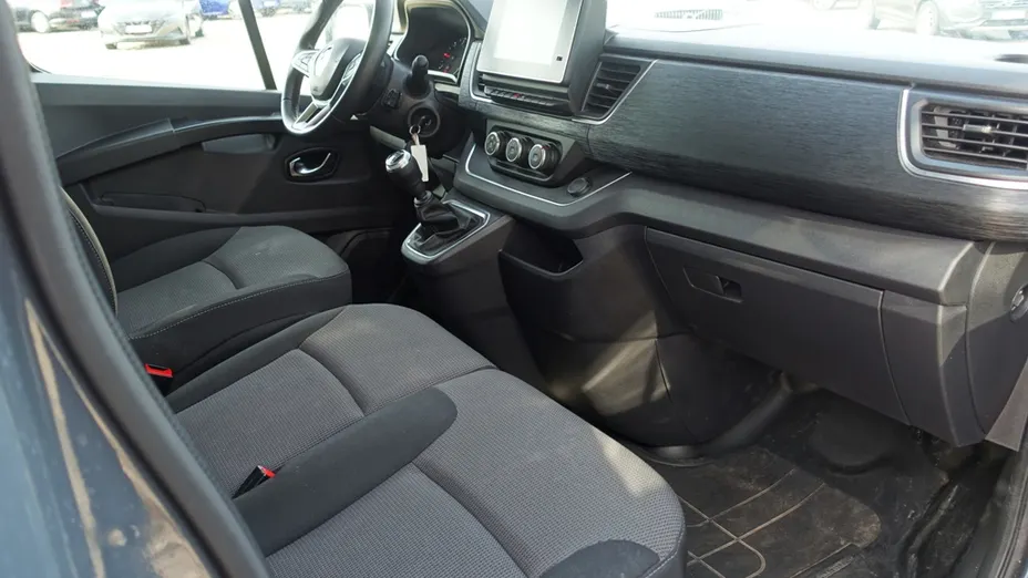 RENAULT Trafic SpaceClass Trafic Grand SpaceClass 2.0 dCi Escapade