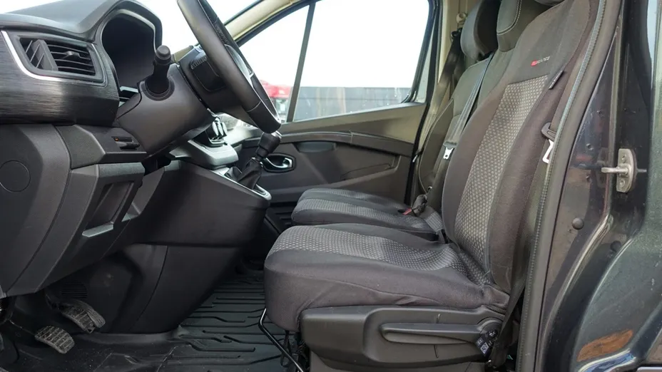 RENAULT Trafic Trafic Kombi 2.0 Blue dCi L2 Equilibre EDC