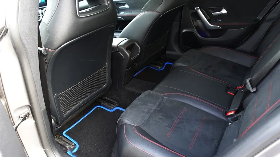 MERCEDES-BENZ CLA CLA 220 4-Matic AMG Line 7G-DCT