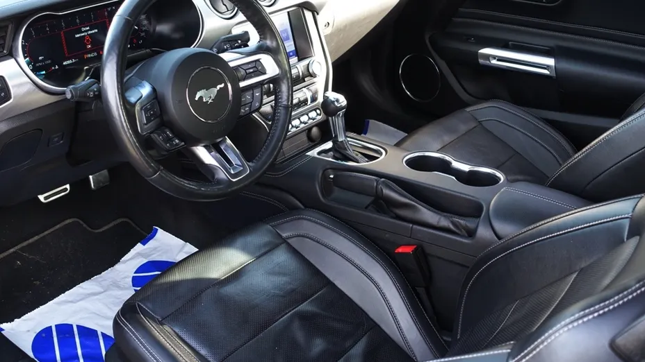 FORD Mustang Mustang 5.0 V8 GT aut