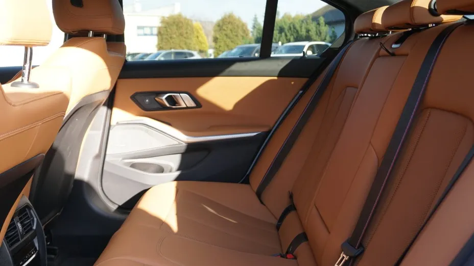 BMW Seria 3 M340i xDrive mHEV sport-aut