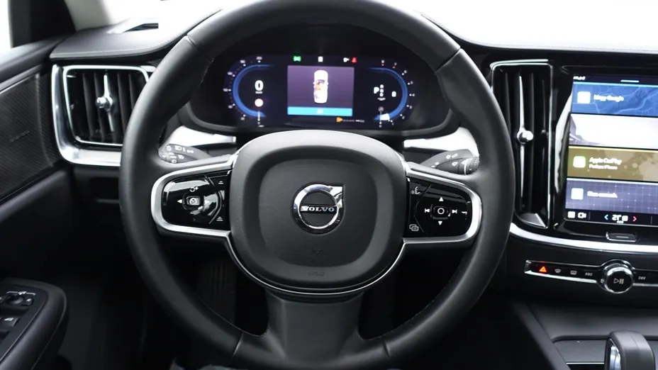 VOLVO S60 S60 B5 B AWD Ultimate Dark aut