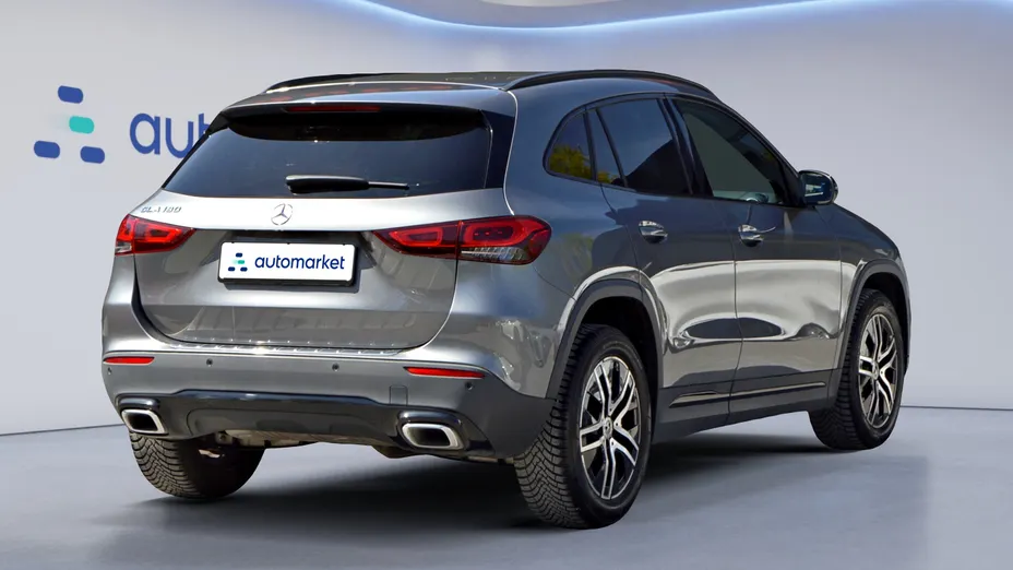 MERCEDES-BENZ GLA GLA 180 Progressive