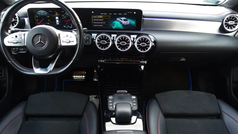 MERCEDES-BENZ CLA CLA 220 4-Matic AMG Line 7G-DCT