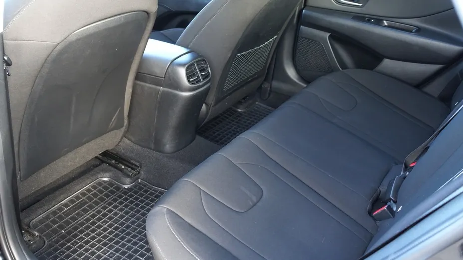 HYUNDAI Elantra Elantra 1.6 Smart CVT