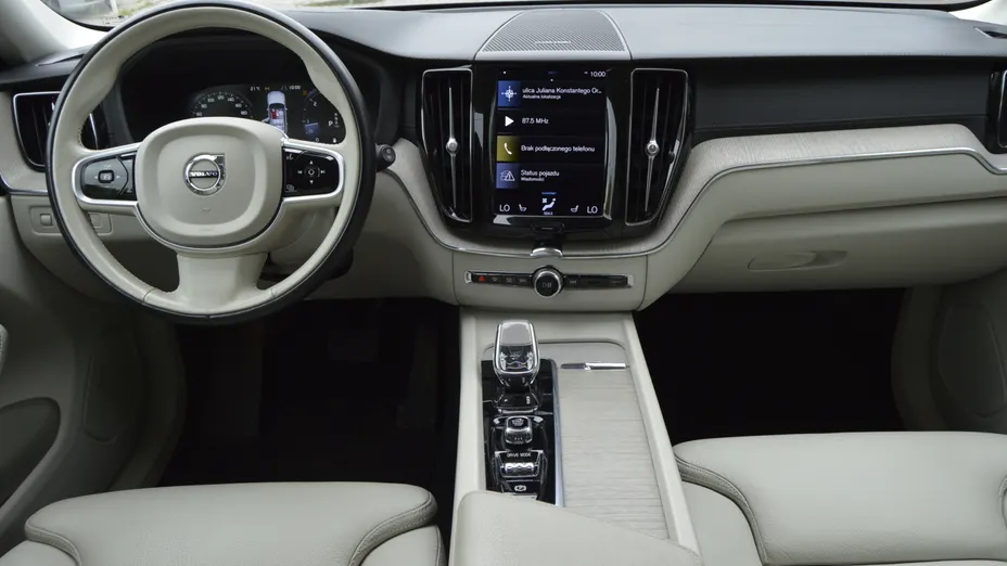 VOLVO XC60 XC60 B5 D AWD Inscription aut