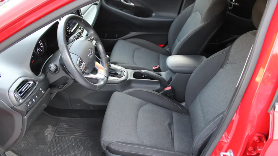 HYUNDAI i30 i30 1.5 T-GDI 48V Comfort DCT