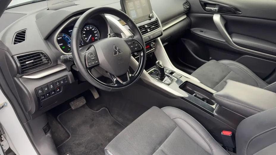 MITSUBISHI Eclipse Cross Eclipse Cross 2.4 PHEV Intense Plus