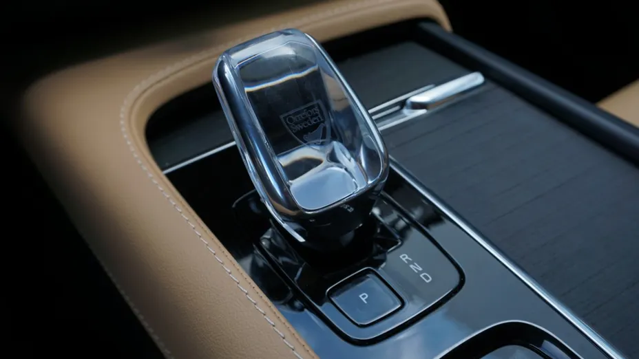 VOLVO XC90 XC90 T8 AWD Plug-In Hybrid Plus Bright 7os aut