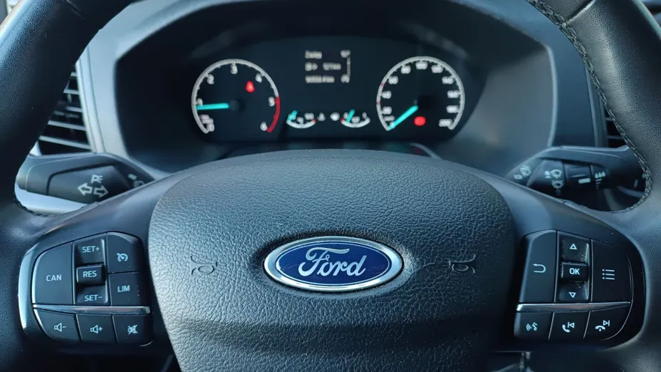 FORD Transit Custom Transit Custom 320 L2H1 Trend (bryg.)