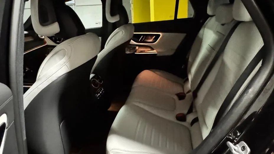 MERCEDES-BENZ GLC -