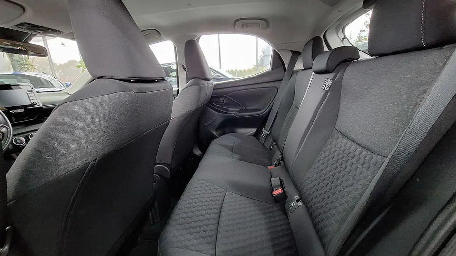 TOYOTA Yaris Yaris 1.0 Comfort