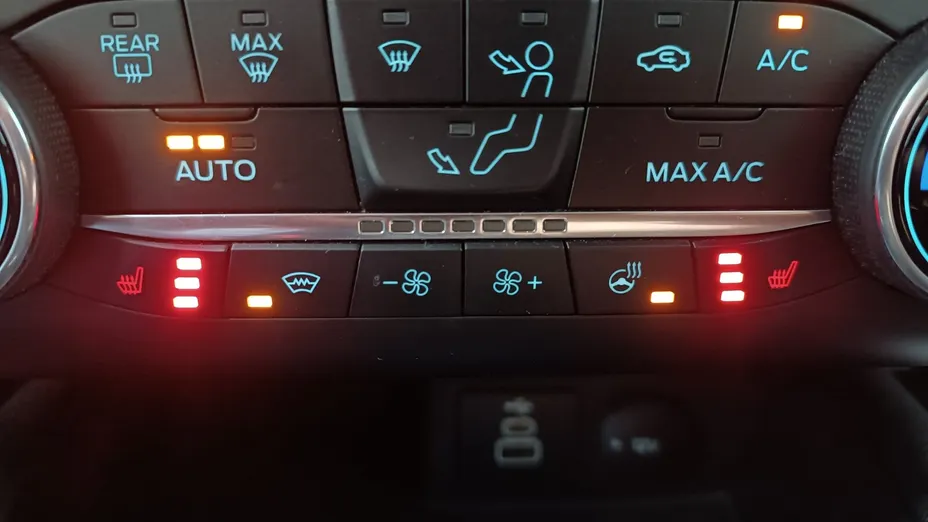 FORD Kuga Kuga 1.5 EcoBoost FWD Titanium