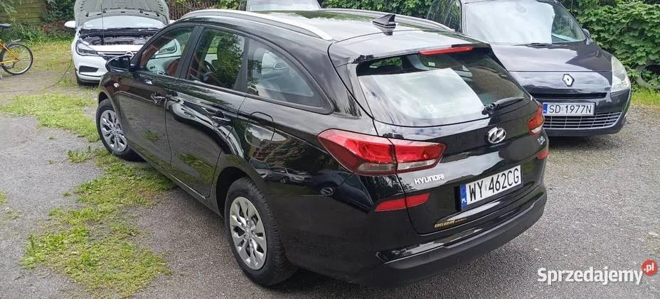 HYUNDAI i30 i30 1.5 DPI Classic +