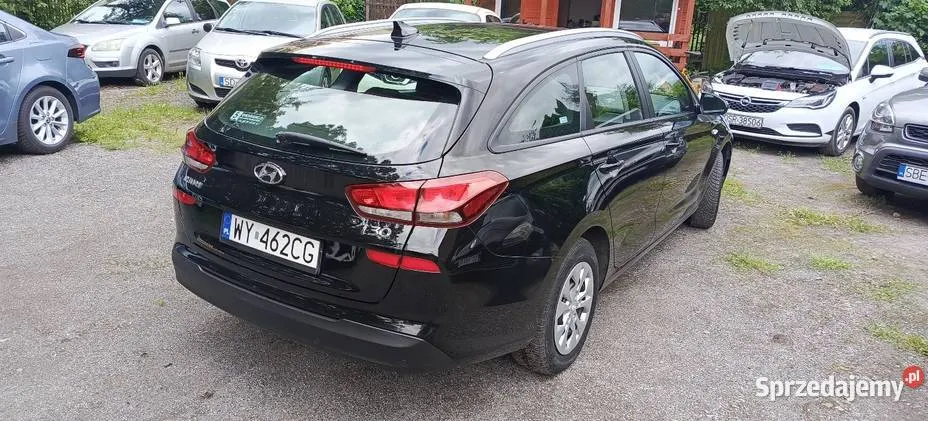 HYUNDAI i30 i30 1.5 DPI Classic +