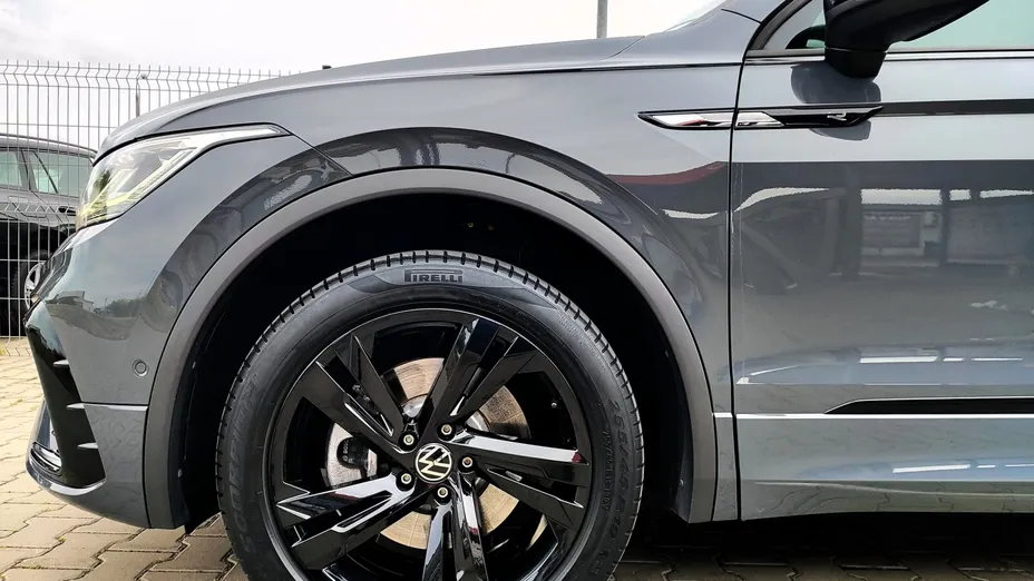 VOLKSWAGEN Tiguan Tiguan 2.0 TDI SCR 4Mot. R-Line DSG