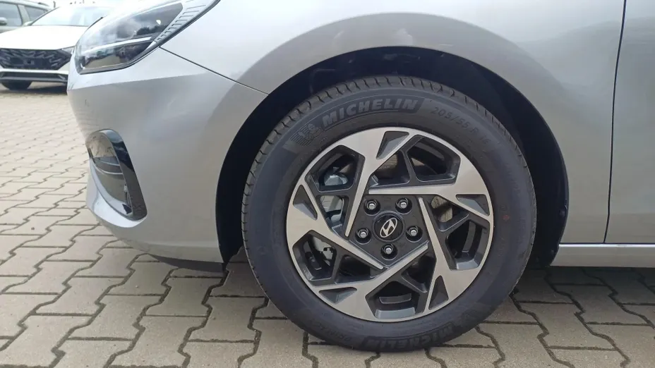 HYUNDAI i30 i30 1.5 T-GDI 48V Smart Nowy