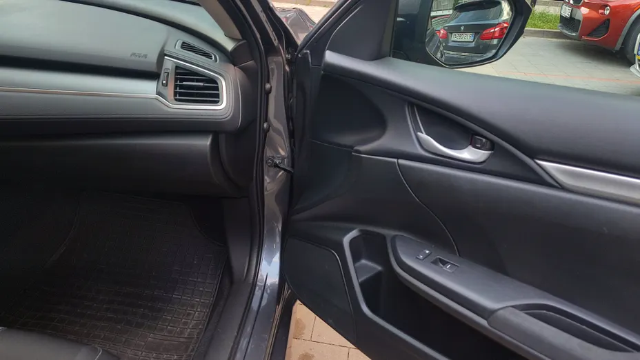 HONDA Civic -