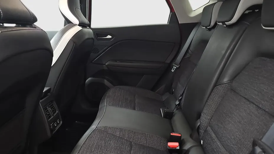 RENAULT Captur Captur 1.3 TCe mHEV Techno EDC
