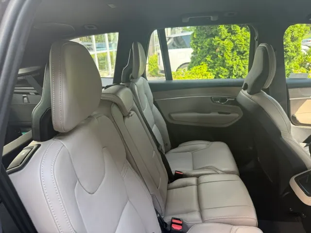 VOLVO XC90 XC90 B5 B AWD Plus Bright 7os aut