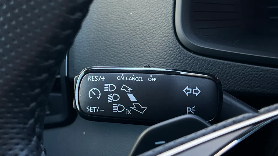 SKODA Karoq Karoq 2.0 TDI SCR 4x4 Sportline DSG