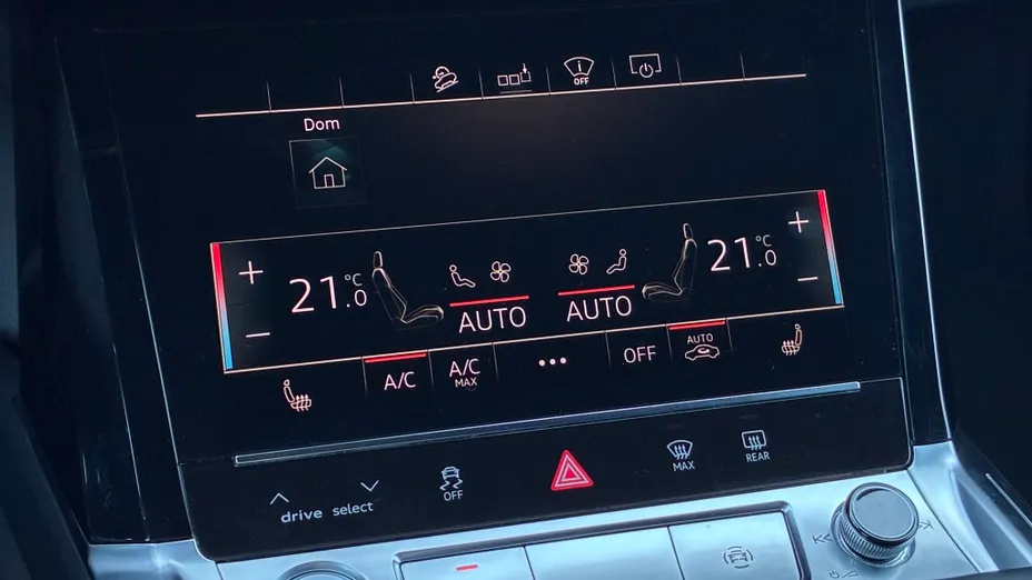 AUDI Q8 / E-Tron e-tron 50 Quattro S Line