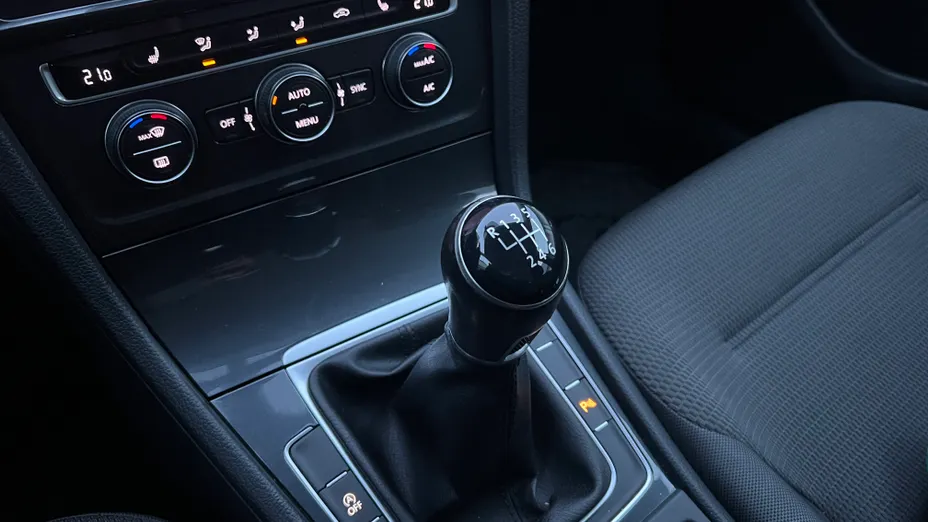 VOLKSWAGEN Golf Golf VII 1.0 TSI BMT Comfortline