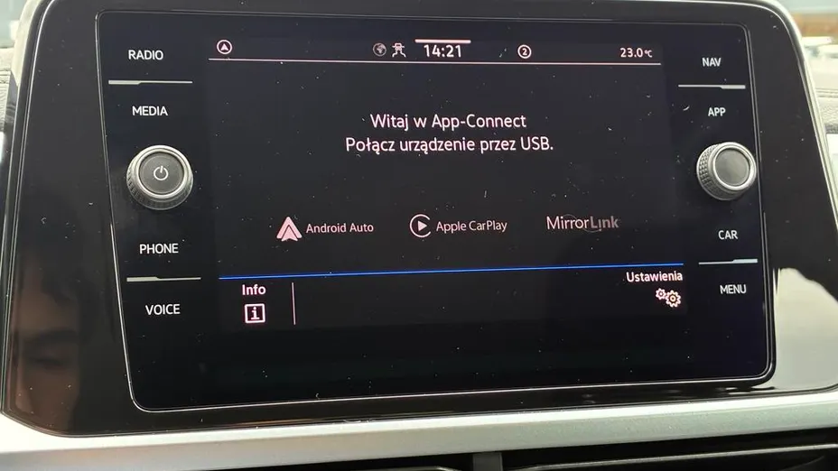 VOLKSWAGEN T-ROC T-ROC 1.5 TSI Life