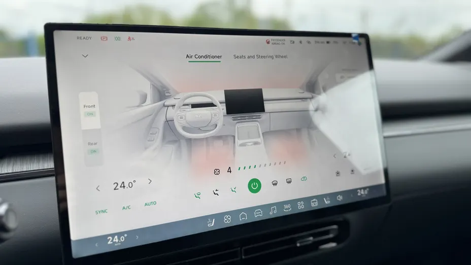 XPENG P7+ P7+ 74.9 kWh RWD Long Rage Pro