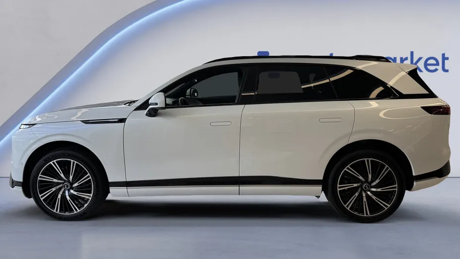 XPENG G9 G9 80.3 kWh RWD Standard Range Nowy