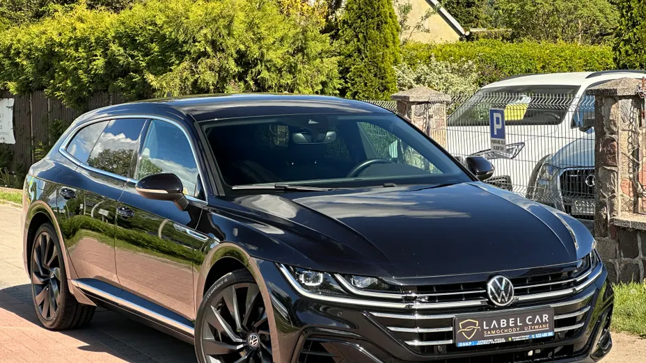 VOLKSWAGEN Arteon Arteon 2.0 TSI R-Line DSG