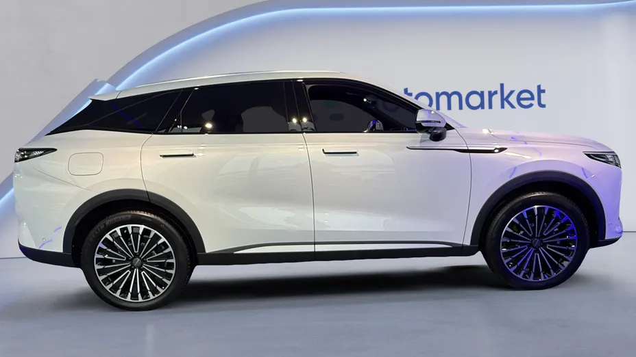 OMODA Omoda 9 Omoda 9 1.5 Super Hybrid Exclusive AWD Nowy