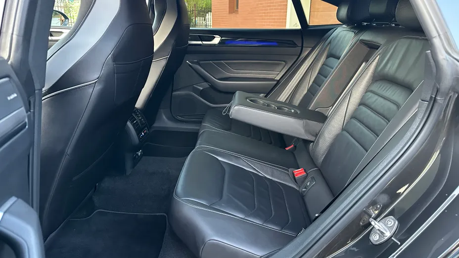 VOLKSWAGEN Arteon Arteon 2.0 TDI R-Line DSG