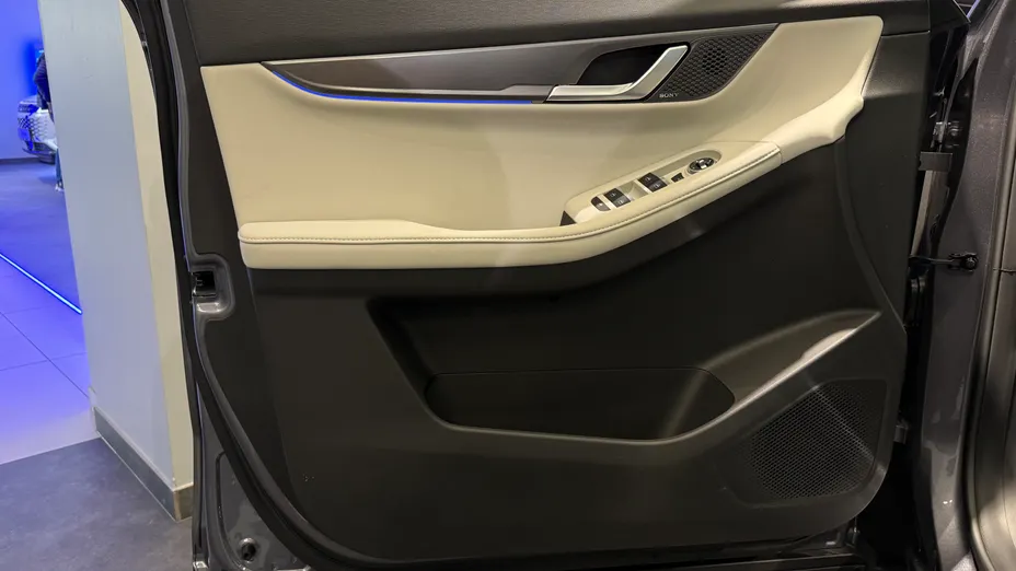 JAECOO J5 J5 1.6 T-GDI Premium DCT Nowy