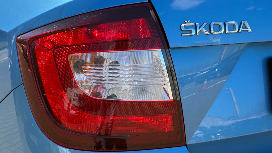 SKODA Rapid Rapid 1.0 TSI Ambition