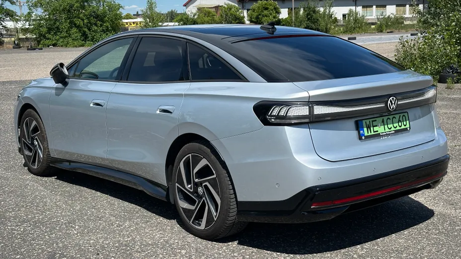 VOLKSWAGEN ID.7 ID.7 77kWh Pro