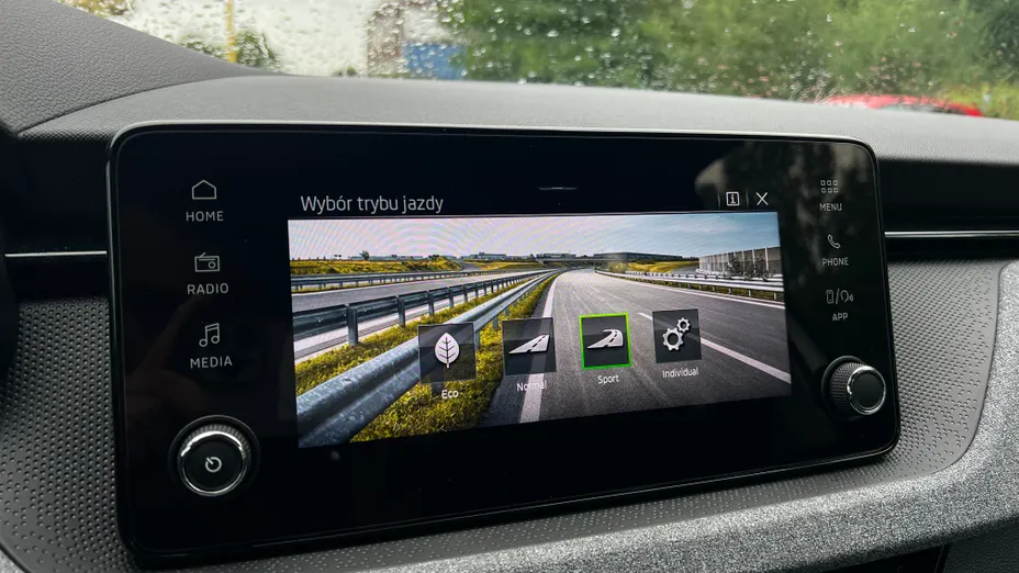 SKODA Scala Scala 1.5 TSI Selection